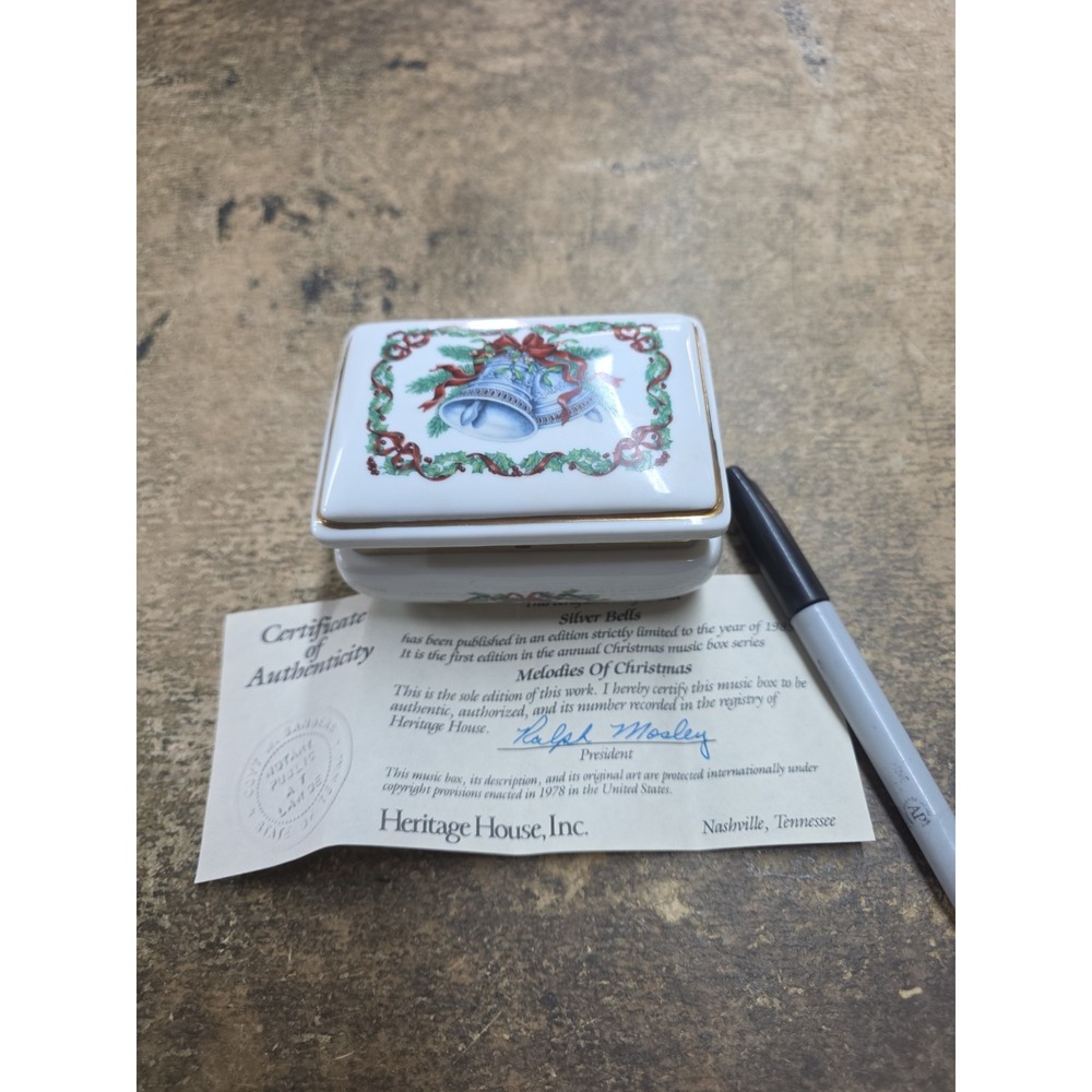 1985 Heritage House Melodies of Christmas Silver Bells Trinket Music Box